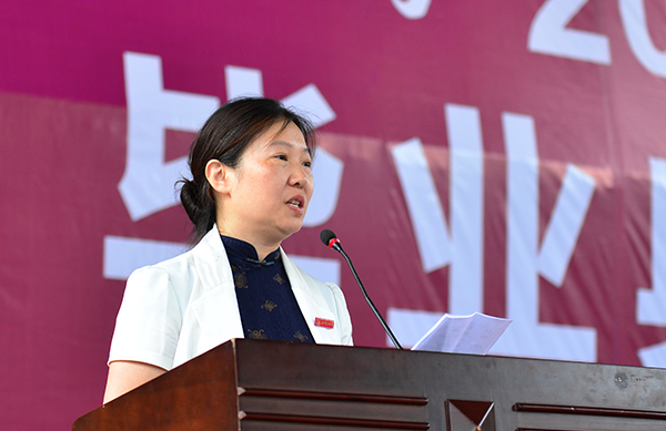 查丹明副书记宣读2015年志愿服务西部计划志愿者名单