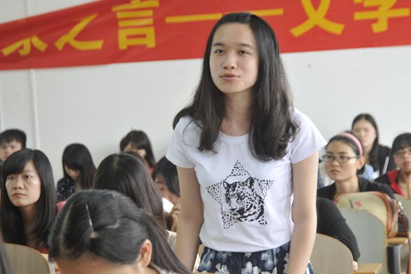 观众积极提问